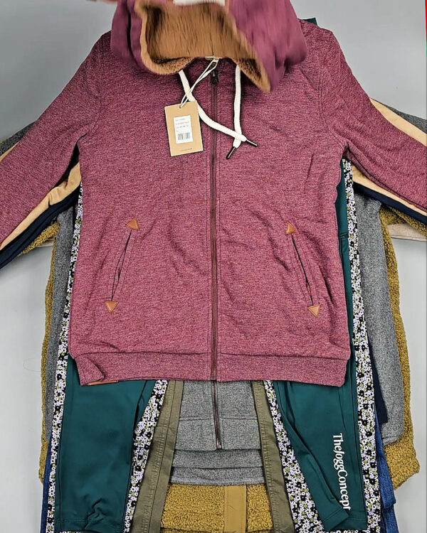 Фотография  461 - DK COMPANY Winter mix 104#20 кг, ЛОТ № СТ-9527 оптом в Черкесске и Карачаево-Черкесской республике