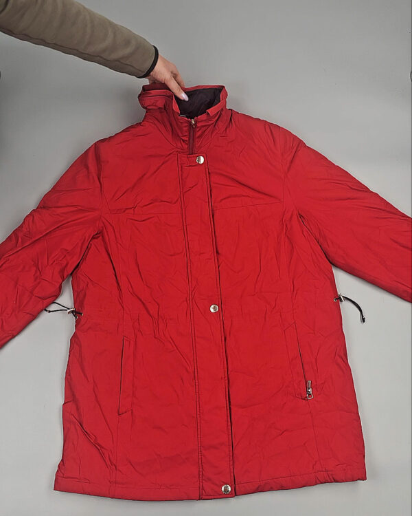 Фотография  988 - Куртки#25 кг, ЛОТ № СХ-0170 оптом в Черкесске и Карачаево-Черкесской республике