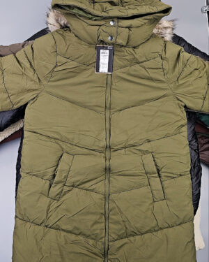 Купить Куртки BESTSELLER зима 045#10 кг, ЛОТ СТ-9827 оптом в Черкесске и Карачаево-Черкесской республике