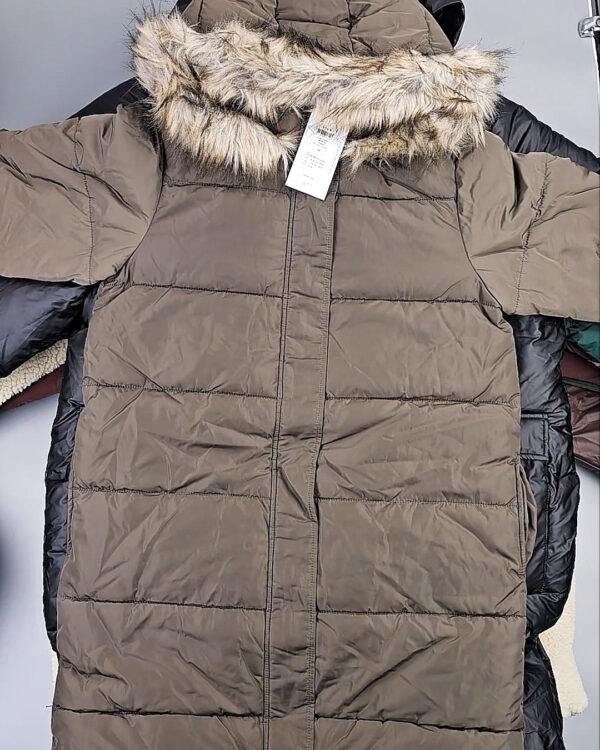 Фотография  878 - Куртки BESTSELLER зима 045#10 кг, ЛОТ СТ-9827 оптом в Черкесске и Карачаево-Черкесской республике