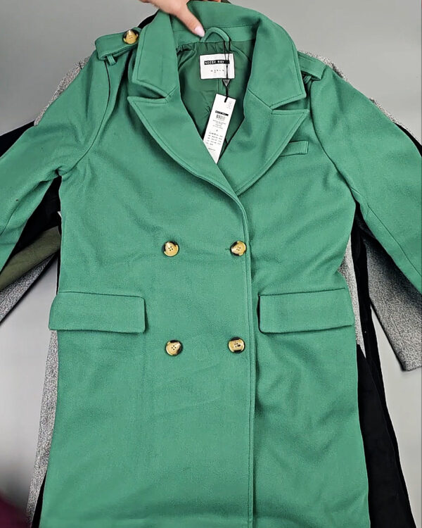 Фотография  855 - Пальто Bestseller 104#15,2 кг, ЛОТ СТ-9842 оптом в Черкесске и Карачаево-Черкесской республике