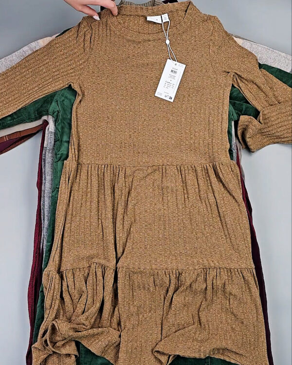 Фотография  133 - Платья Bestseller+DK Winter 035#7 кг, ЛОТ СТ-9997 оптом в Черкесске и Карачаево-Черкесской республике