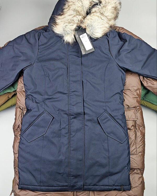 Фотография  273 - Куртки BESTSELLER зима 045#10 кг, ЛОТ СТ-9834 оптом в Черкесске и Карачаево-Черкесской республике