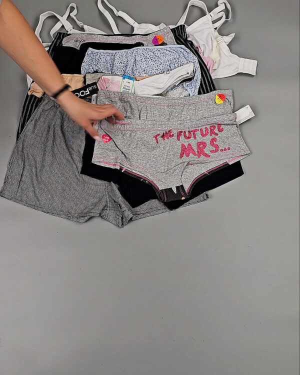 Фотография  883 - Нижнее белье (LINGERIE)#10 кг, ЛОТ СТ-9888 оптом в Черкесске и Карачаево-Черкесской республике