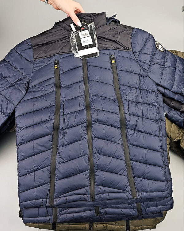 Фотография  792 - Куртки (Herrenjacken G.Norway)#14,4 кг, ЛОТ СТ-9879 оптом в Черкесске и Карачаево-Черкесской республике