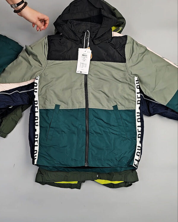 Фотография  315 - Ветровки СТОК дети 065#5 кг, ЛОТ СТ-9725 оптом в Черкесске и Карачаево-Черкесской республике