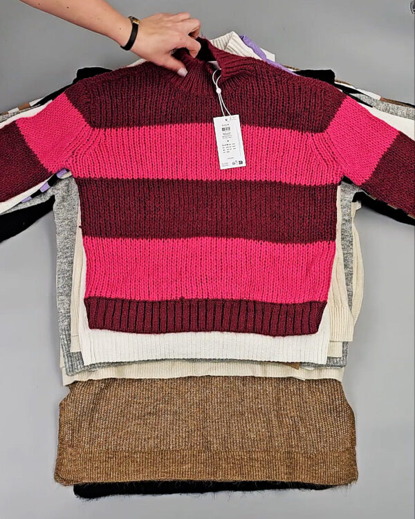 Фотография  172 - Джемпера VILA W 104#7 кг, ЛОТ СТ-9993 оптом в Черкесске и Карачаево-Черкесской республике