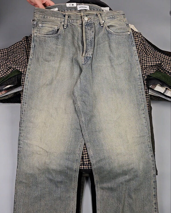 Фотография  648 - JACK JONES Men Winter mix 045#15 кг, ЛОТ СТ-9965 оптом в Черкесске и Карачаево-Черкесской республике