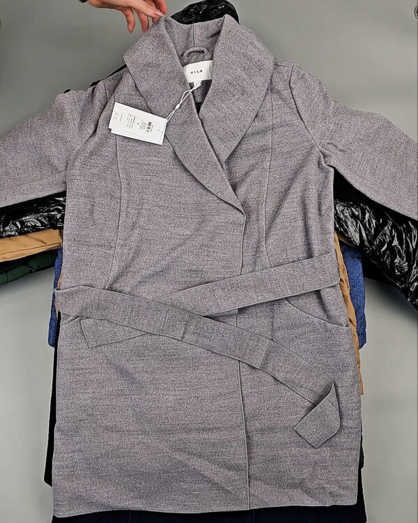 Фотография  512 - Верхняя одежда VILA#10,2 кг, ЛОТ СТ-9711 оптом в Черкесске и Карачаево-Черкесской республике