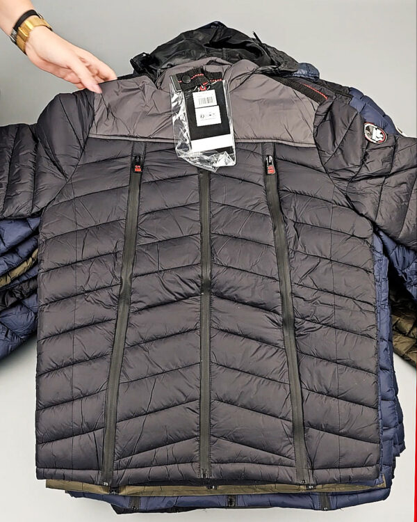 Фотография  348 - Куртки (Herrenjacken G.Norway)#14,4 кг, ЛОТ СТ-9636 оптом в Черкесске и Карачаево-Черкесской республике