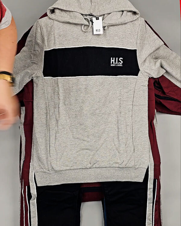 Фотография  305 - Спортивные костюмы (Herren-Trainingsanzuge voп HIS)#18 кг оптом в Черкесске и Карачаево-Черкесской республике