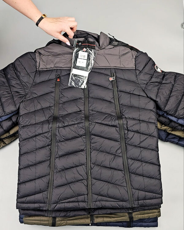 Фотография  741 - Куртки (Herrenjacken G.Norway)#14,8 кг, ЛОТ СТ-9881 оптом в Черкесске и Карачаево-Черкесской республике