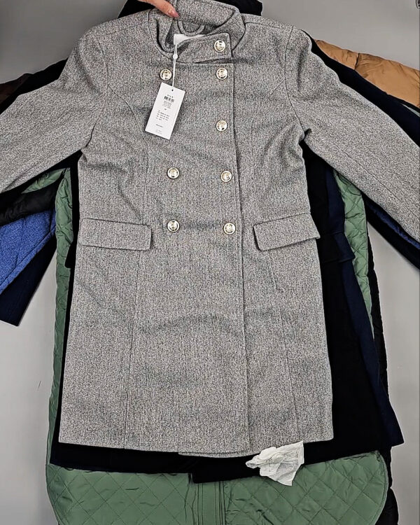 Фотография  775 - Верхняя одежда VILA#10,4 кг, ЛОТ СТ-9712 оптом в Черкесске и Карачаево-Черкесской республике