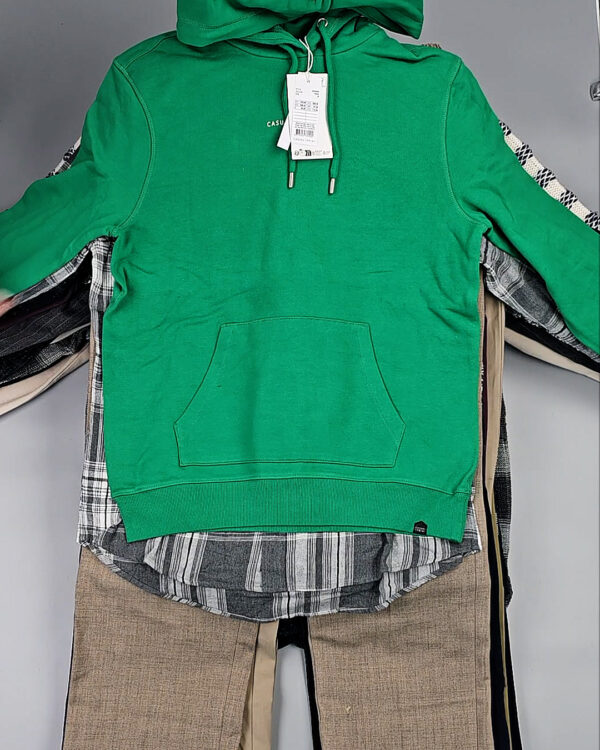 Фотография  617 - CASUAL FRIDAY Winter 075#20 кг, ЛОТ СТ-9983 оптом в Черкесске и Карачаево-Черкесской республике