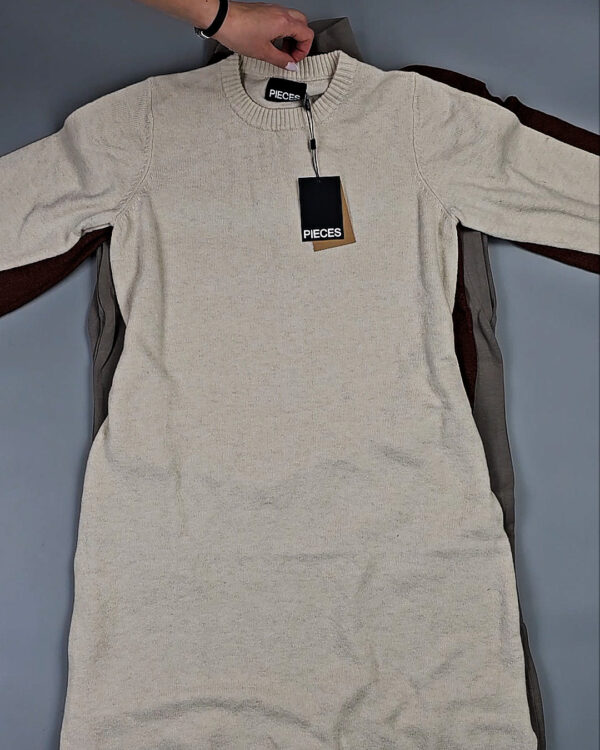 Фотография  288 - Платья Bestseller+DK Winter 035#7 кг, ЛОТ СТ-9997 оптом в Черкесске и Карачаево-Черкесской республике