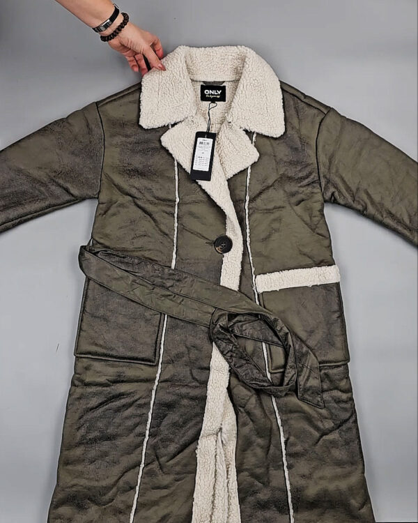 Фотография  521 - Верхняя одежда BESTSELLER Дания#11,35 кг, ЛОТ СТ-9706 оптом в Черкесске и Карачаево-Черкесской республике