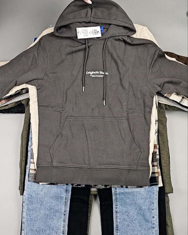 Фотография  416 - JACK JONES Men Winter mix 045#15 кг, ЛОТ СТ-9965 оптом в Черкесске и Карачаево-Черкесской республике