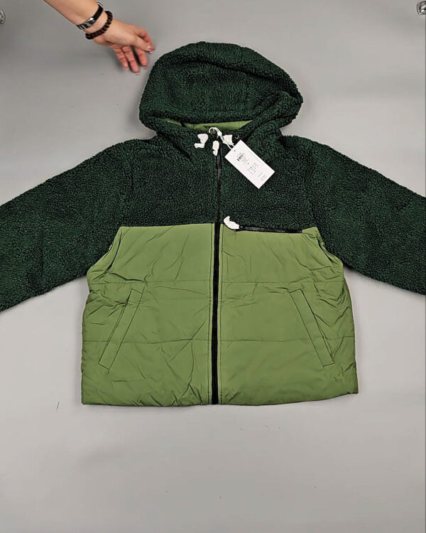 Фотография  536 - Верхняя одежда VILA 104#10 кг, ЛОТ СТ-9714 оптом в Черкесске и Карачаево-Черкесской республике