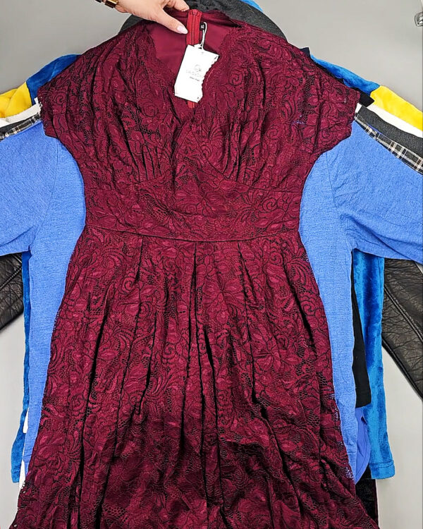 Фотография  326 - AMAZON Winter#15 кг, ЛОТ СТ-9816 оптом в Черкесске и Карачаево-Черкесской республике