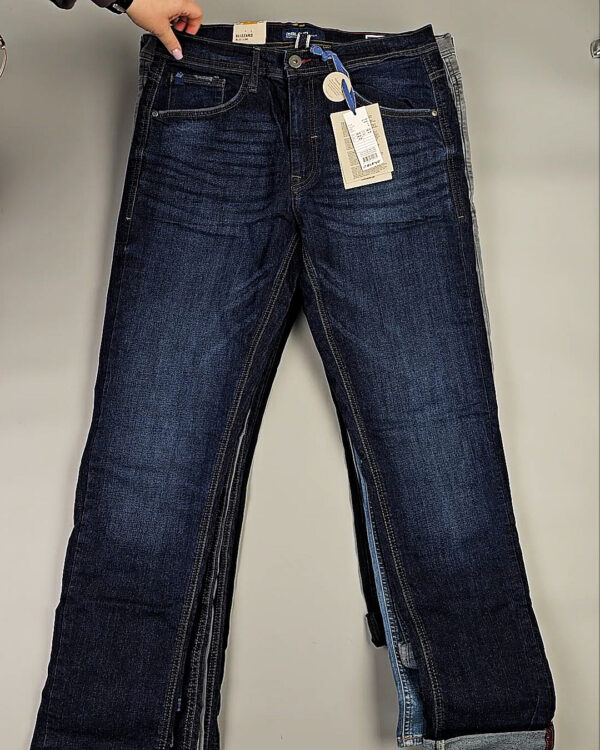 Фотография  981 - Джинсы BLEND HE 075#10 кг оптом в Черкесске и Карачаево-Черкесской республике