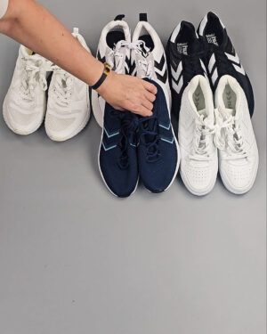 Фотография  608 - Hummel кроссовки (Hummel sport shoes) #10 шт, ЛОТ СТ-9788 оптом в Черкесске и Карачаево-Черкесской республике