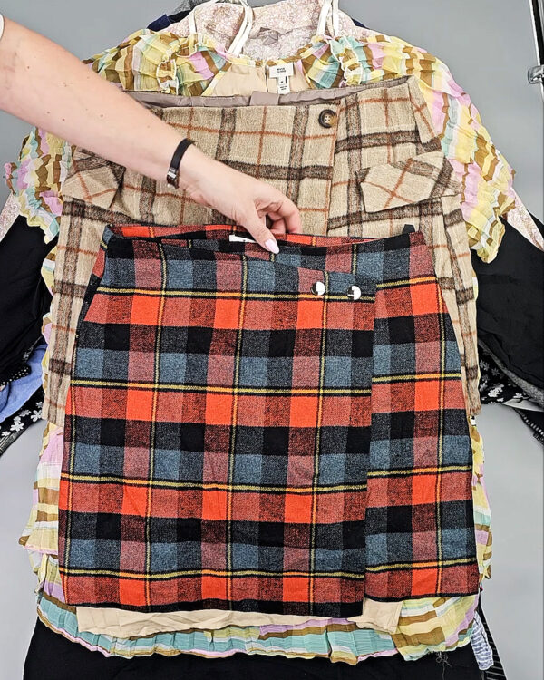 Фотография  605 - Cream Шотландия mix БМ#70 кг, ЛОТ СХ-0202 оптом в Черкесске и Карачаево-Черкесской республике