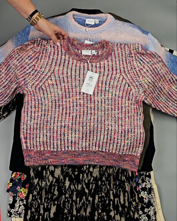 Фотография  572 - VILA Winter MIX 064#15 кг, ЛОТ СТ-9815 оптом в Черкесске и Карачаево-Черкесской республике