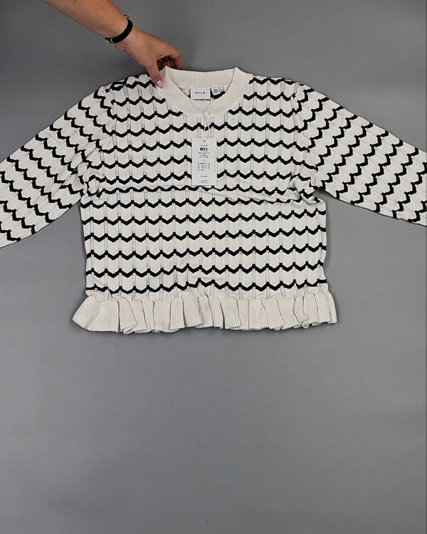 Фотография  358 - Джемпера Bestseller 104#7 кг оптом в Черкесске и Карачаево-Черкесской республике