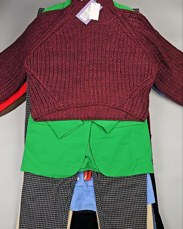 Фотография  889 - DK+Bestseller 085#16 кг, ЛОТ СТ-9950 оптом в Черкесске и Карачаево-Черкесской республике