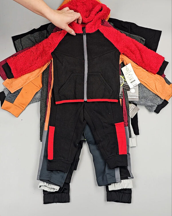 Фотография  375 - Спортивные костюмы дети CAN#6 кг, ЛОТ СТ-9740 оптом в Черкесске и Карачаево-Черкесской республике