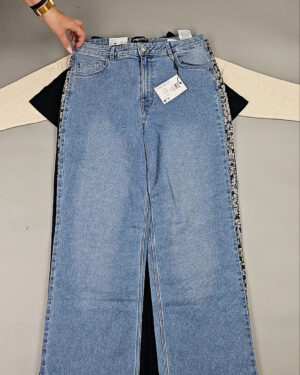 Фотография  958 - DK+Bestseller 085#16 кг, ЛОТ СТ-9952 оптом в Черкесске и Карачаево-Черкесской республике