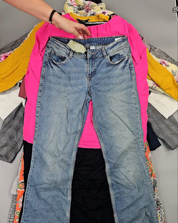 Фотография  940 - Cream Шотландия mix БМ#70 кг, ЛОТ СХ-0203 оптом в Черкесске и Карачаево-Черкесской республике