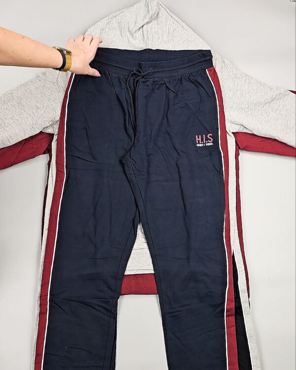 Фотография  530 - Спортивные костюмы (Herren-Trainingsanzuge voп HIS)#17,1 кг, ЛОТ СТ-9630 оптом в Черкесске и Карачаево-Черкесской республике