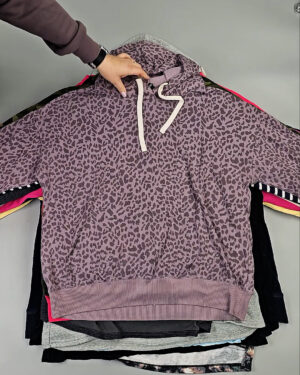 Фотография  137 - Толстовки (SWEAT TOPS Extra)#20 кг, ЛОТ СХ-0247 оптом в Черкесске и Карачаево-Черкесской республике