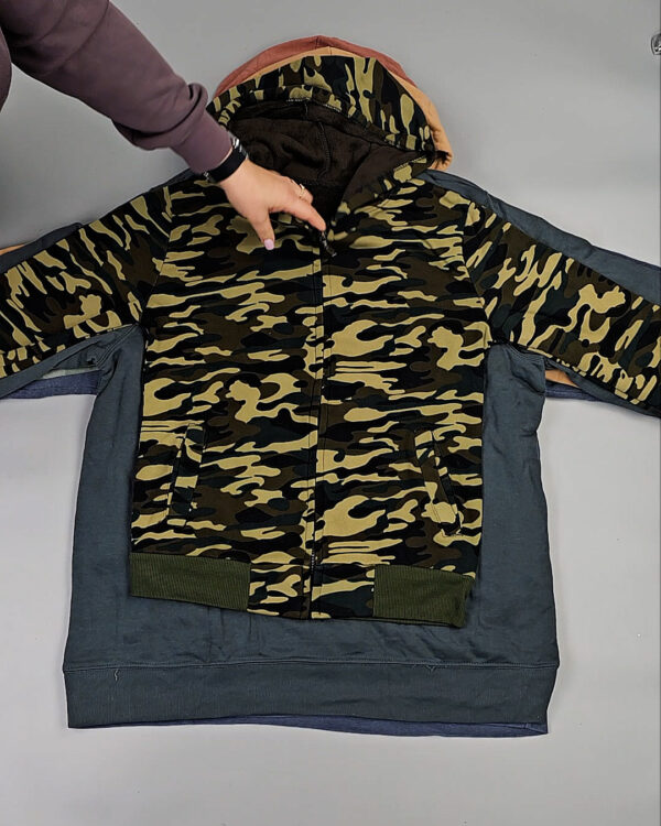 Фотография  263 - Толстовки (SWEAT TOPS Extra)#20 кг, ЛОТ СХ-0248 оптом в Черкесске и Карачаево-Черкесской республике