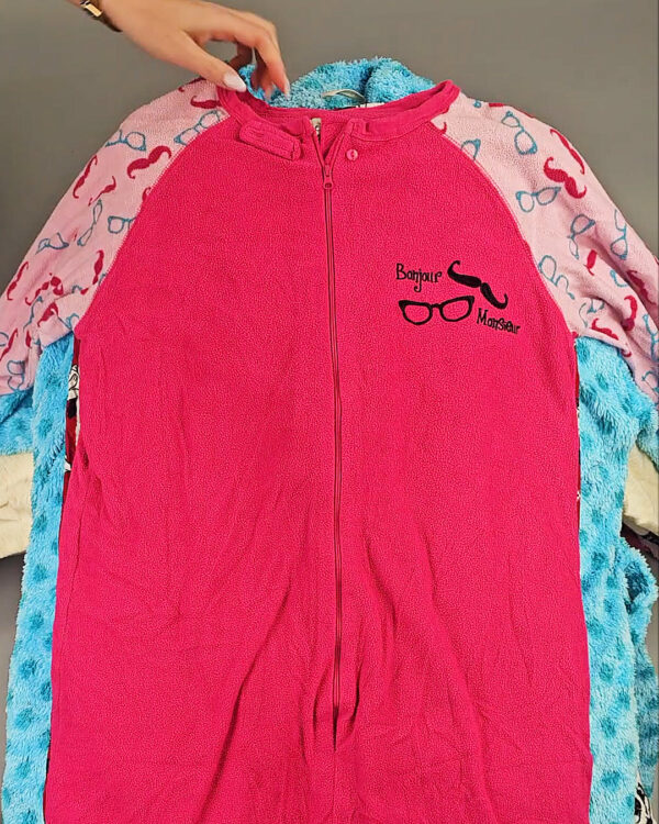 Фотография  972 - Халаты+пижамы флис Англия (SLEEPWEAR PREMIUM)#20 кг, ЛОТ СХ-0290 оптом в Черкесске и Карачаево-Черкесской республике