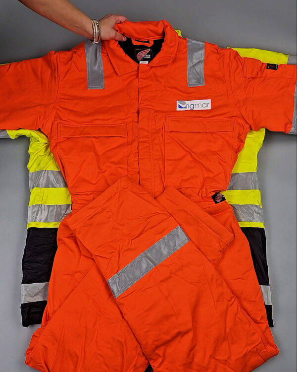 Фотография  248 - Рабочая одежда mix БМ#25 кг, ЛОТ СХ-0266 оптом в Черкесске и Карачаево-Черкесской республике